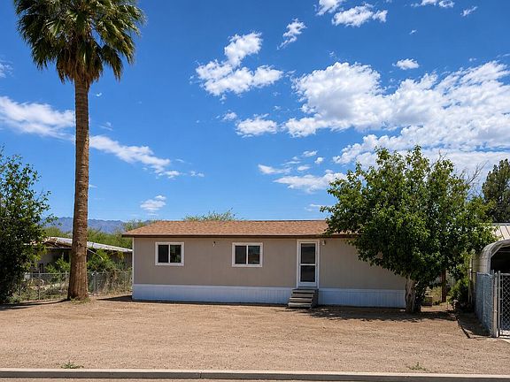 3rd image of 721 N San Manuel Dr
