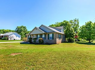800 Mason Tucker Dr, Smyrna, TN 37167