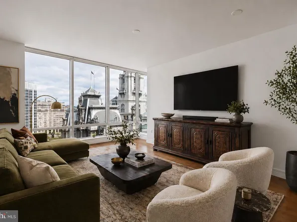 1414 S Penn Sq Unit 17D, Philadelphia, PA 19102