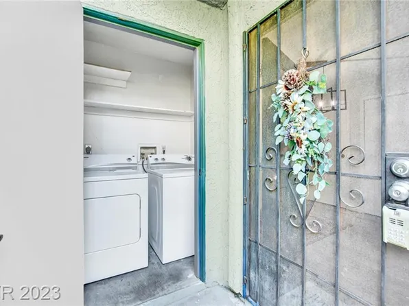 7083 Burcot Ave #E90, Las Vegas, NV 89156