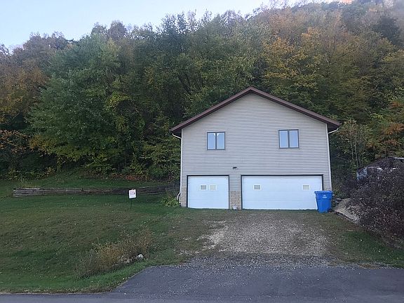 5th image of 43557 Twin Bluffs Dr