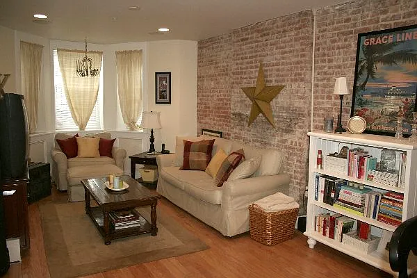 Sold by Hudson Place Realty | media 15