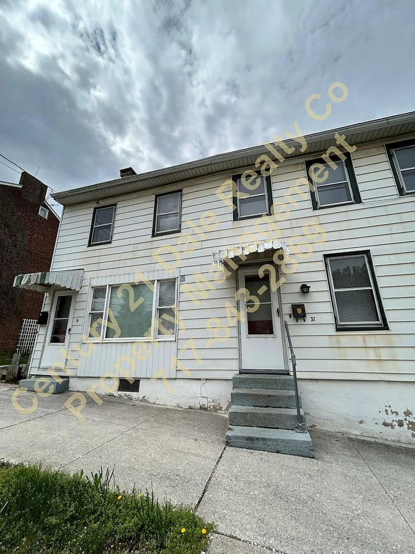 Building Photo - 32-34 S Main St