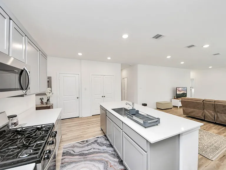 21927 Citrus Grove Ct — Photo 14