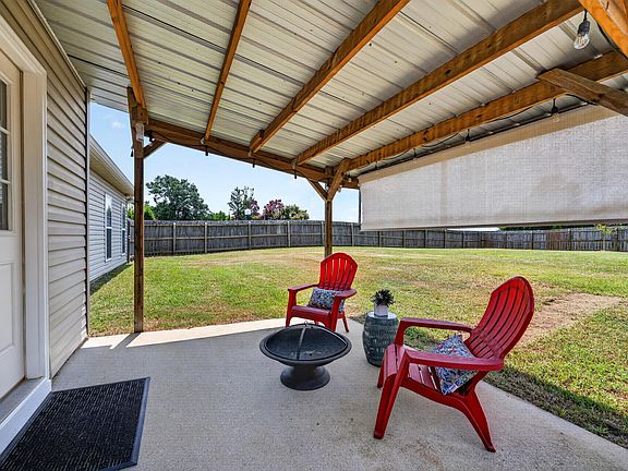 5th image of 175 Sandlewood Way