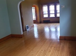 2421 N Dousman St, Milwaukee, WI 53212