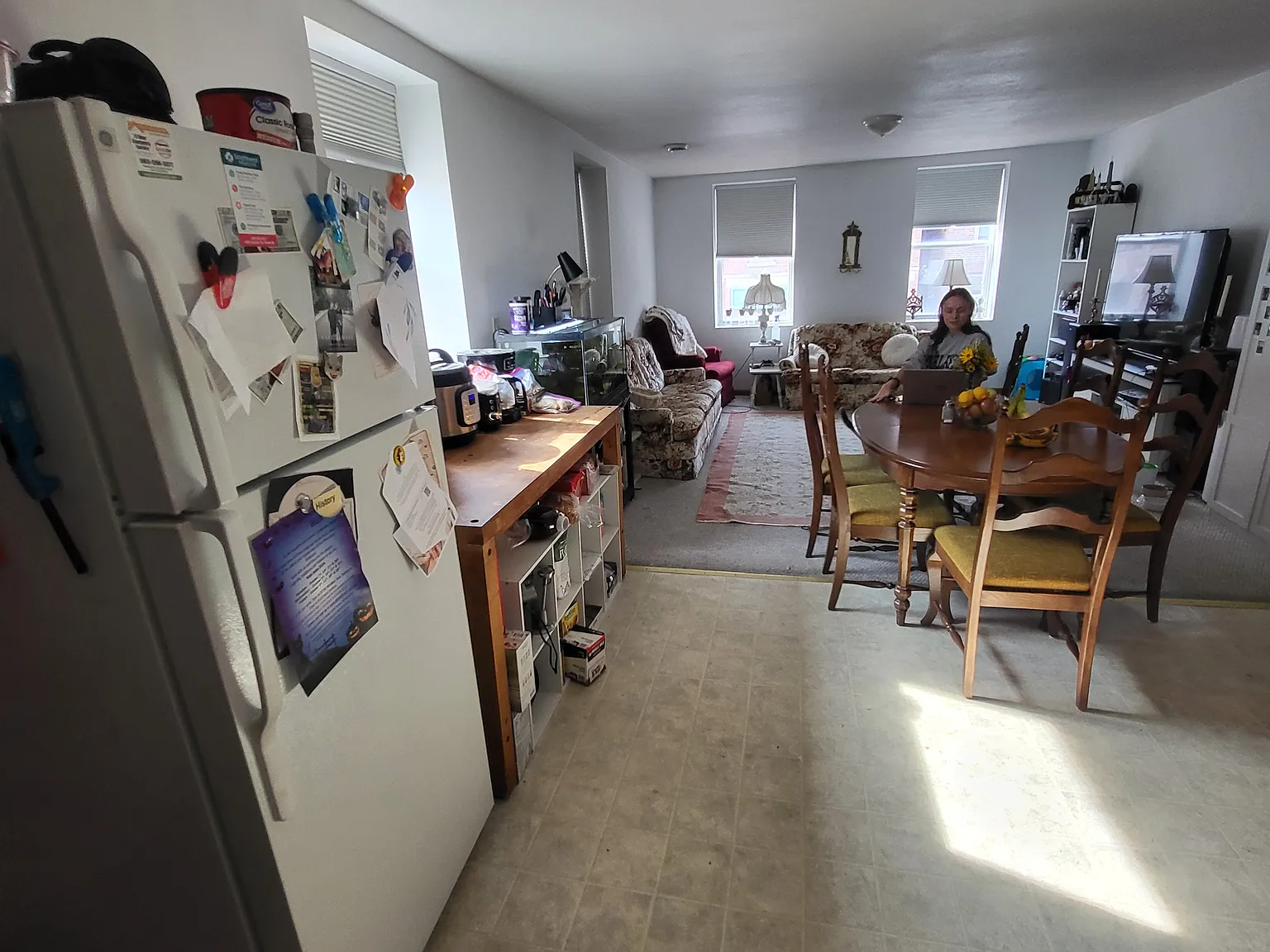 3 bed, 1400 sqft, $1,350 — Photo 2