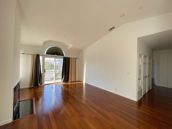 4th image of 260 Channing Way APT 9