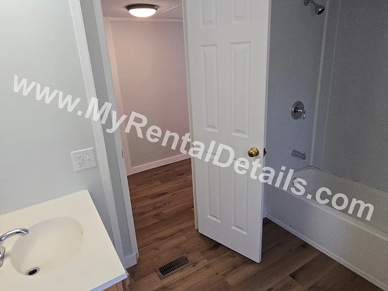 49 Brookdale Rd #17 — Photo 13