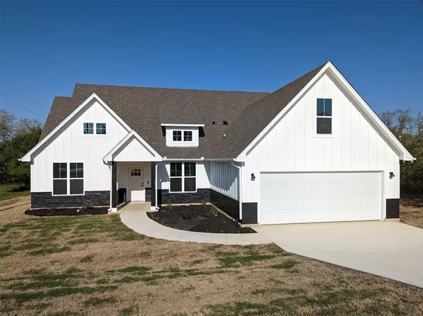 116 Lindsey Ln, Runaway Bay, TX 76426