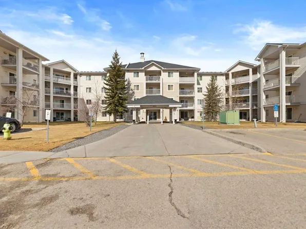 6224 W 17th Ave SE #1102, Calgary, AB T2A 7X8