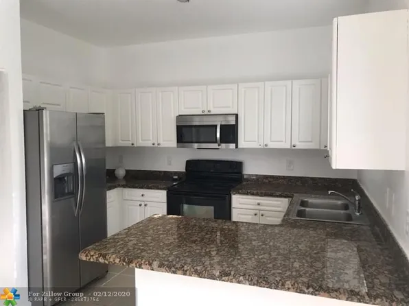 376 NE 26th Ter Unit 203, Homestead, FL 33033