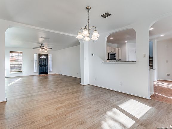 2nd image of 10714 Wildwood Way