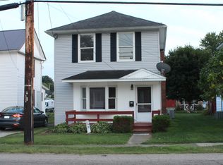 137 Salem Ave, Fredericktown, OH 43019