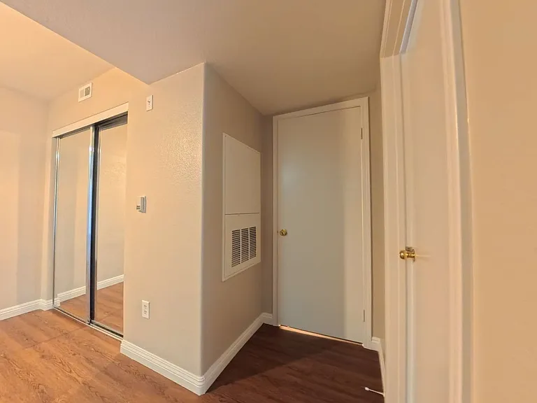 7885 W Flamingo Rd #1140 — Photo 12
