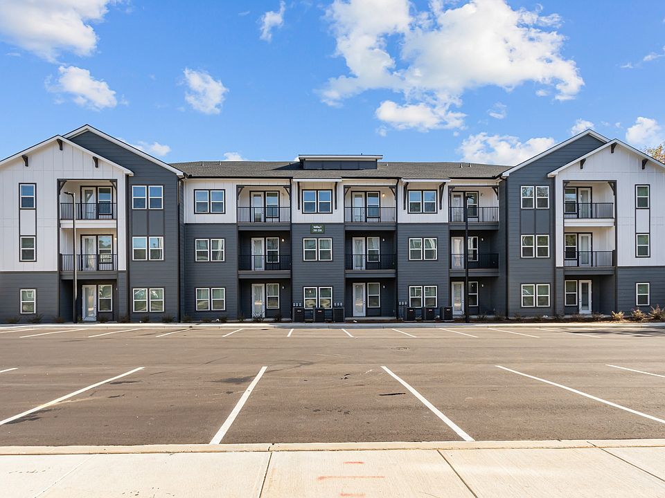 Building Photo 2