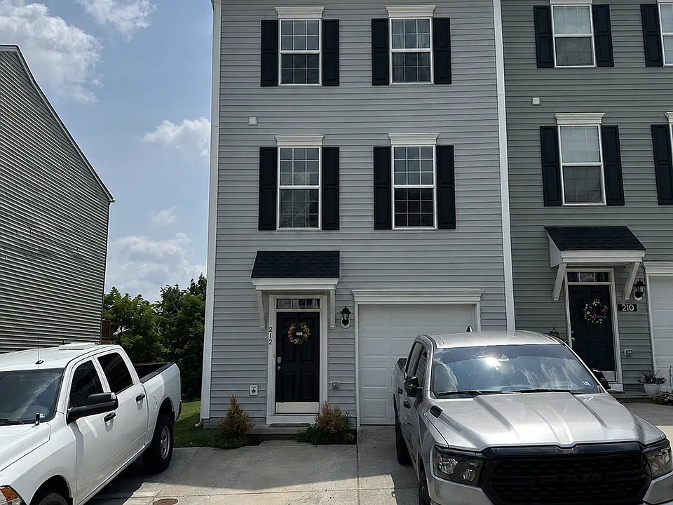 212 Tide Way