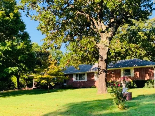 4612 Middleton Dr, Joplin, MO 64804