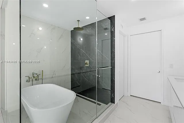 700 NE 24th St #3204 — Photo 12