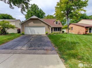1019 Millerton Dr, Dayton, OH 45459