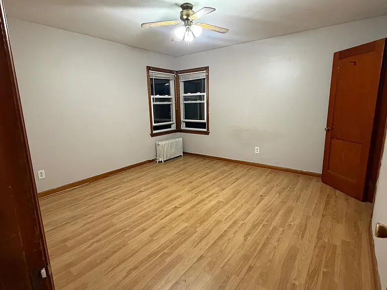 31 Hamel St #1 — Photo 3