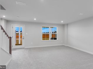 1729 Destrier St, Ranson, WV 25438