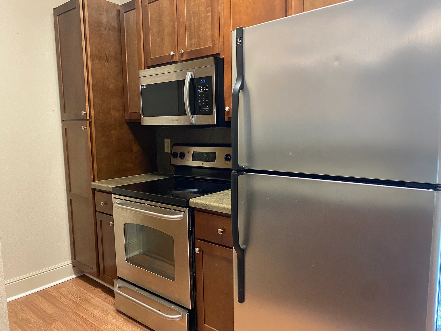 2 bed, 1088 sqft, $1,250 — Photo 3