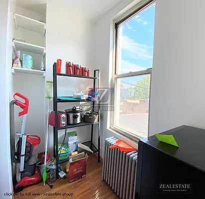 Rented by ZealEstate Group Inc | media 16