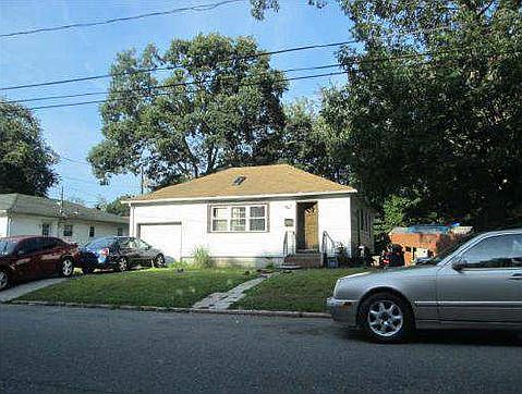 1st image of 14 N 11th St