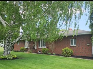 805 Pre Emption Rd, Penn Yan, NY 14527