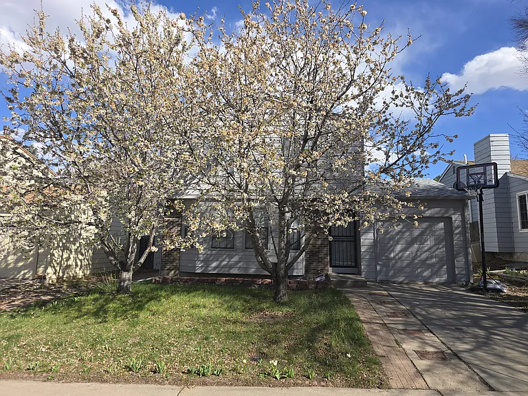 4860 S Richfield Cir — Photo 1