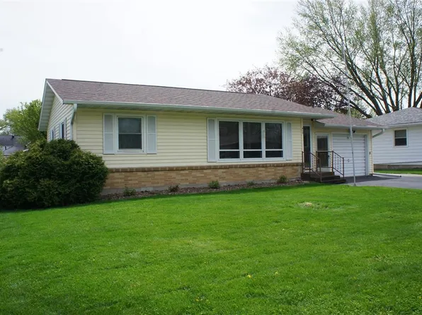 413 W Vine Street, Mondovi, WI 54755