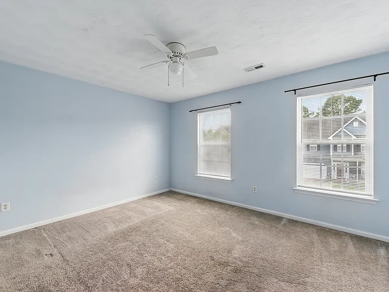 1023 Snead Dr — Photo 17