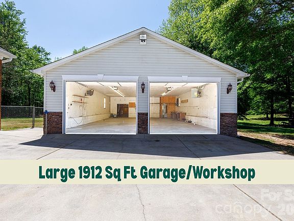 5th image of 4307 Edgeland Rd