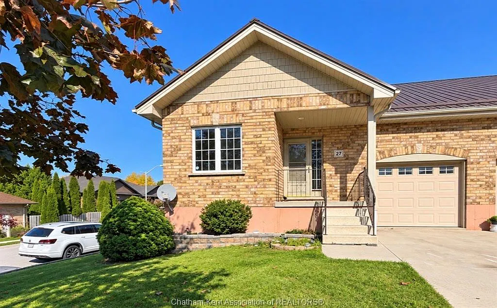 3 bed, $2,500 — Photo 1