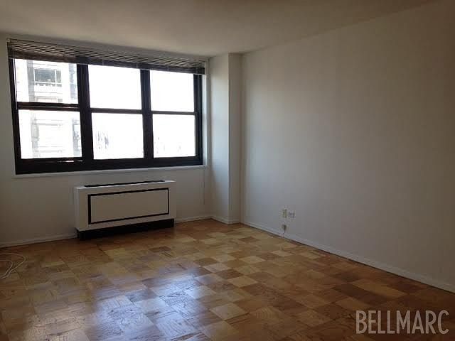 1st image of 200 E 72nd St APT 27H