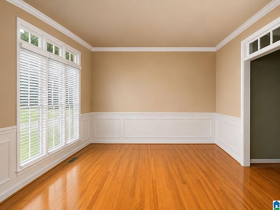 5th image of 4516 Eagle Point Dr
