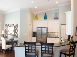 179 Glen Eagle Cir, Naples, FL 34104