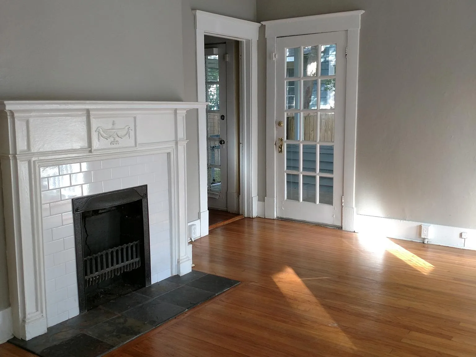 46 E 55th St — Photo 3