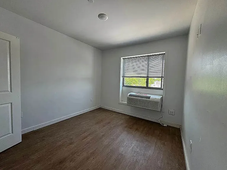 65 Buchanan Pl #3A — Photo 4