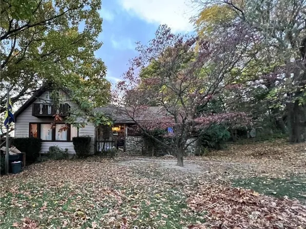 130 E Mountain Ave, Pen Argyl, PA 18072