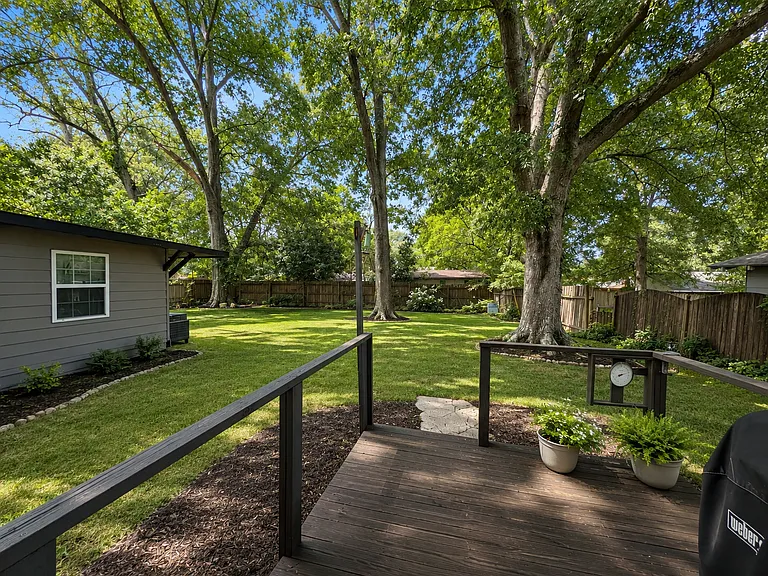 2814 Laramie Cir — Photo 13