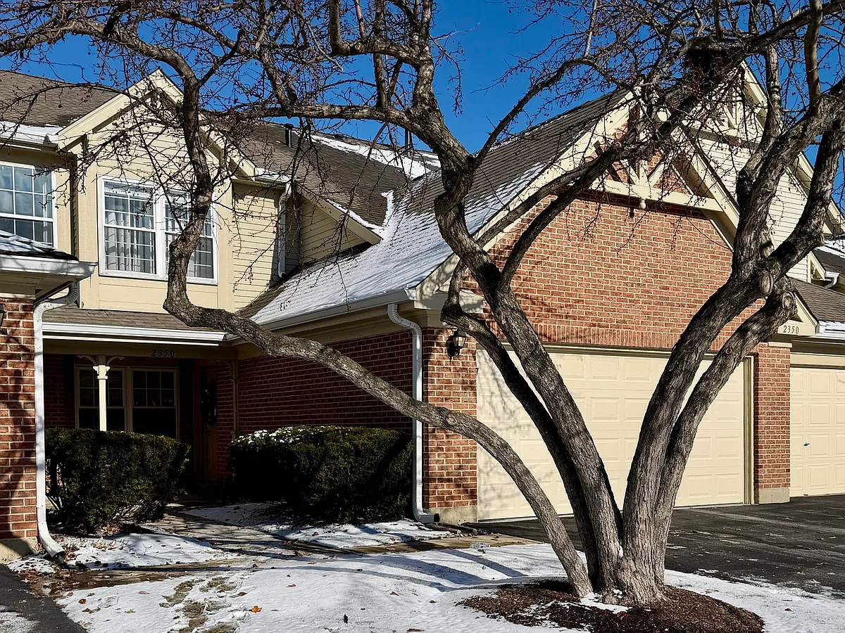 Building Photo - 2350 County Farm Ln