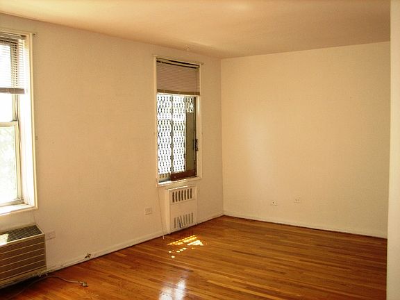 Sleeping alcove