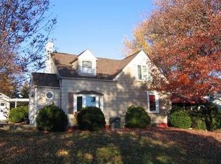 146 Sunset Dr, Beaver Falls, PA