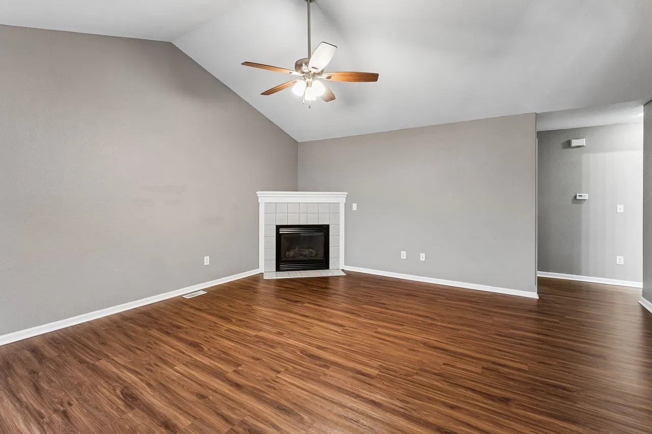 4 bed, 3.0 bath, 1542 sqft, $2,150 — Photo 1