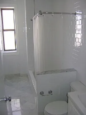 Rented by Mann Maurice A | media 15