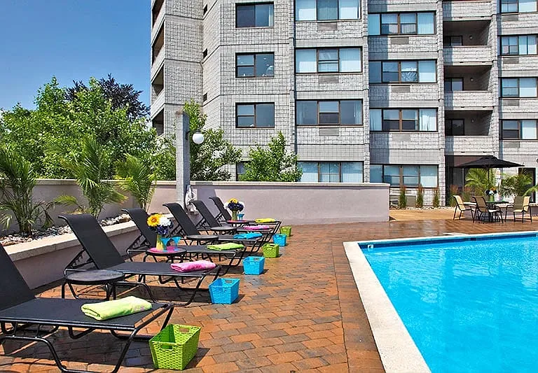 Soundview Apartments — Photo 14