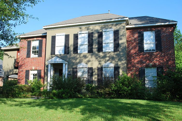 1st image of 1315 Woodmere Dr