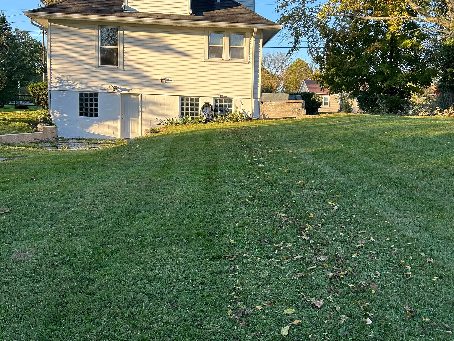 2 bed, 1092 sqft, $1,825 — Photo 3